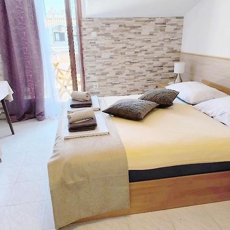 Apartments Palma Bed & Breakfast เมดูลิน ภายนอก รูปภาพ