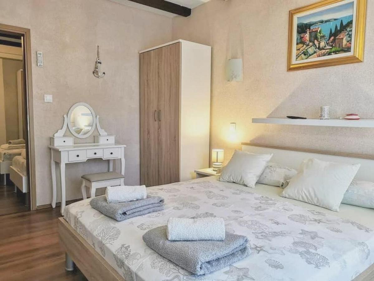 Apartments Palma Bed & Breakfast เมดูลิน ภายนอก รูปภาพ