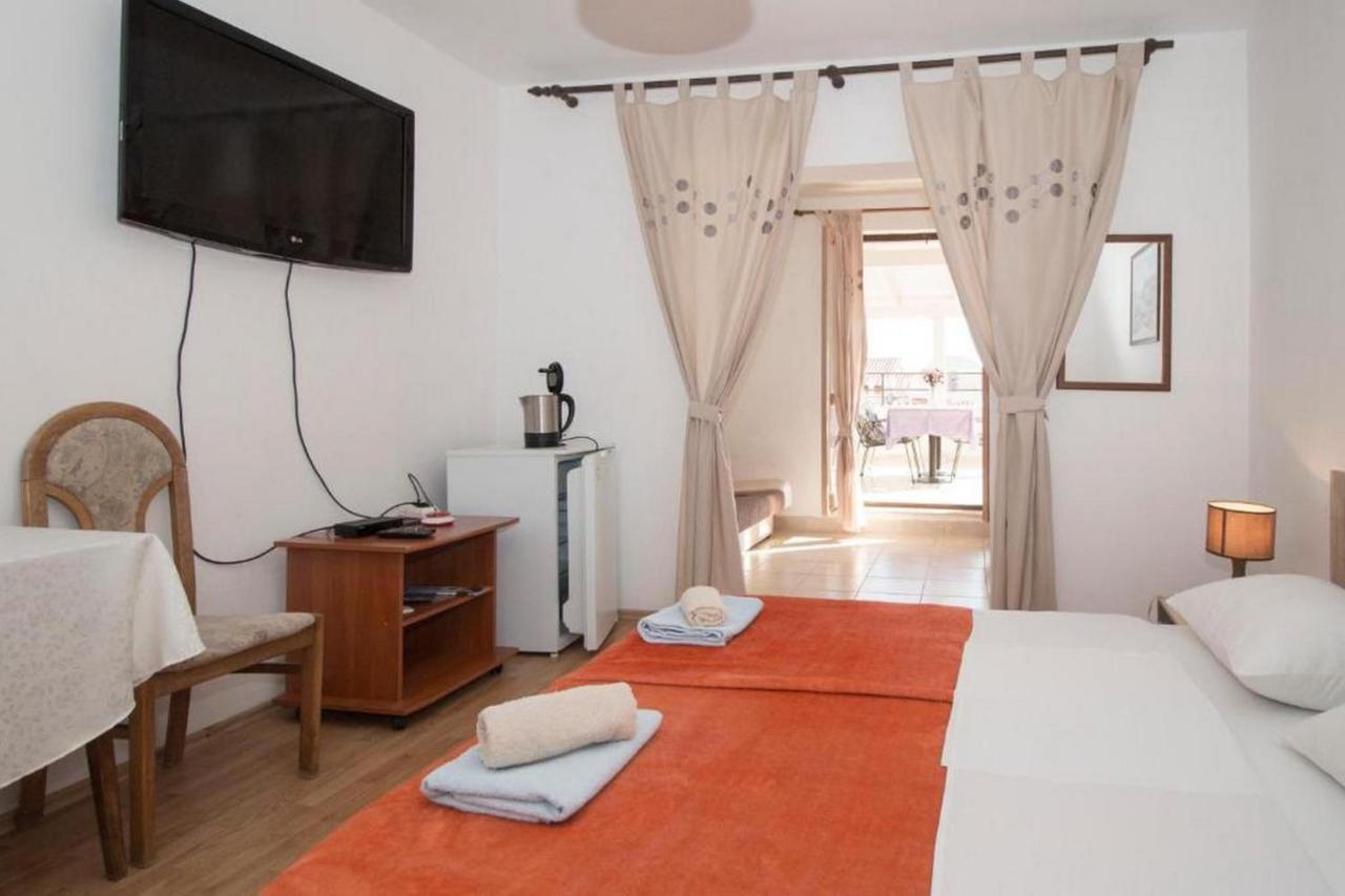 Apartments Palma Bed & Breakfast เมดูลิน ภายนอก รูปภาพ