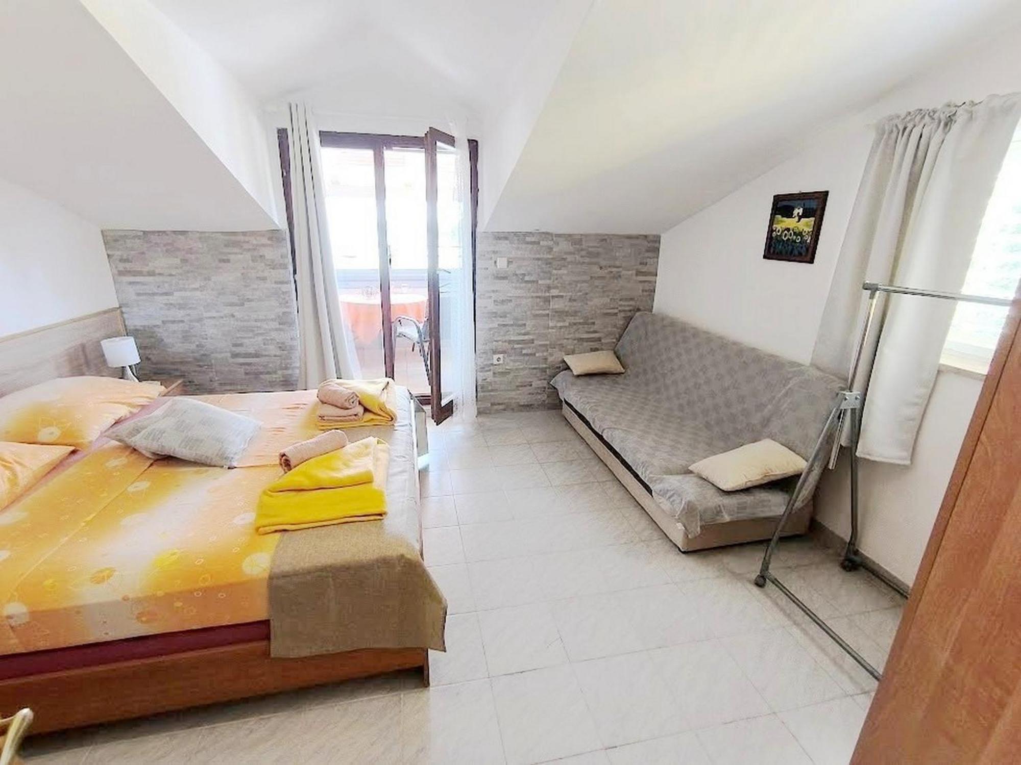 Apartments Palma Bed & Breakfast เมดูลิน ภายนอก รูปภาพ