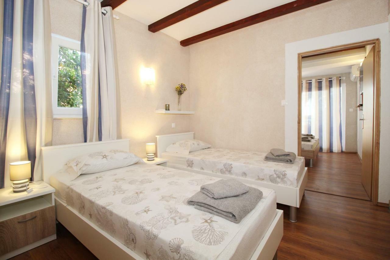 Apartments Palma Bed & Breakfast เมดูลิน ภายนอก รูปภาพ