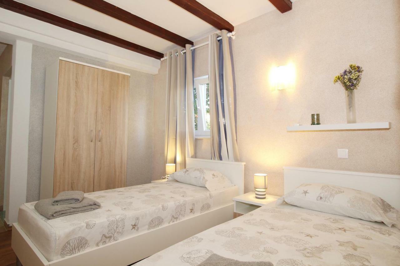 Apartments Palma Bed & Breakfast เมดูลิน ภายนอก รูปภาพ
